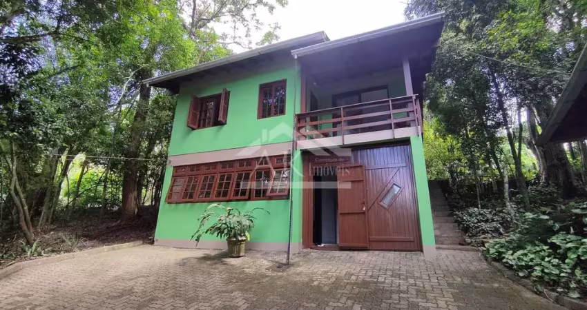 Casa com amplo terreno à venda em picada café na serra gaúcha