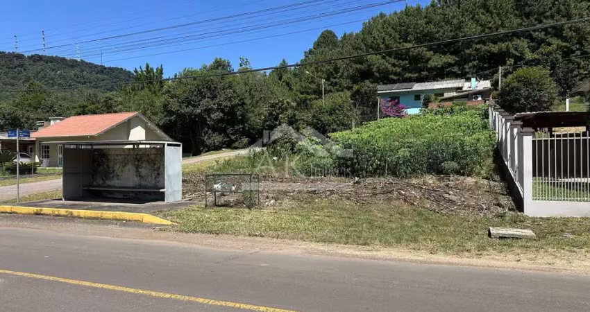 Amplo terreno de esquina à venda na cidade de picada café, na serra gaúcha
