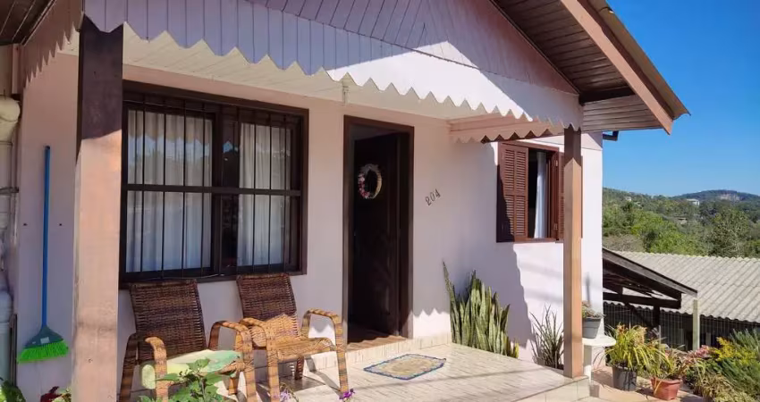 Casa com dois quartos à venda, em nova petrópolis, na serra gaúcha