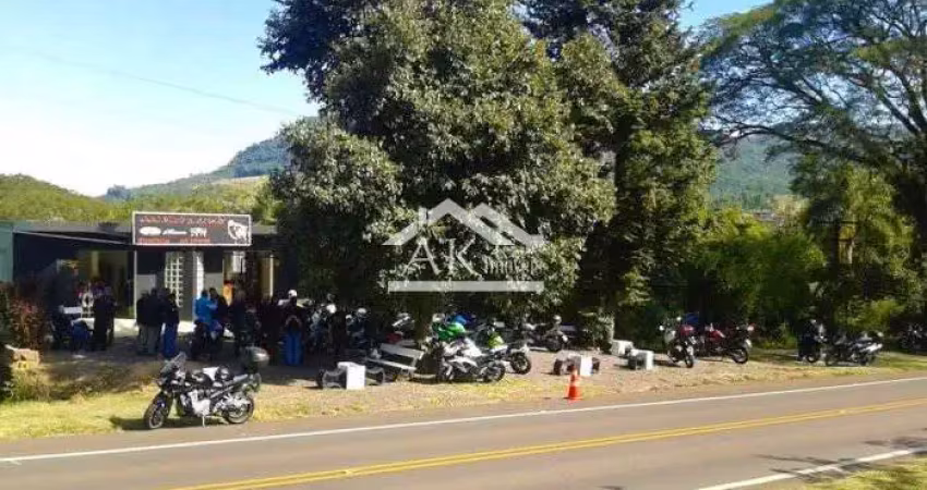Prédio comercial à venda às margens da rodovia em picada café, na serra gaúcha