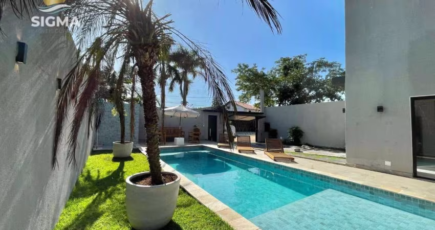 PERTO DO MAR  - Casa na praia 5 quartos  4 suítes  Espaço gourmet Piscina Pernambuco Guarujá.
