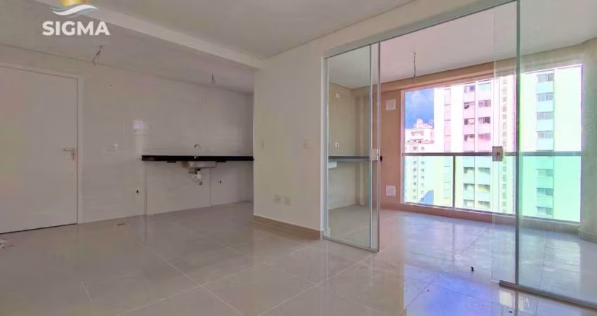 PERTO DO MAR - Apartamento à venda, 70 m² por R$ 750.000 - Pitangueiras - Guarujá/SP