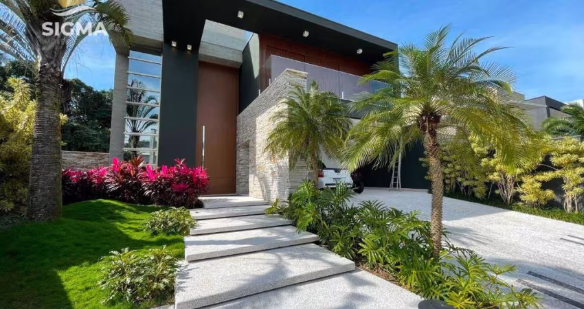 Casa na praia, Alto padrão, nova e decorada, 6 suítes, Lazer, 6 vagas, Riviera de São Lourenço.
