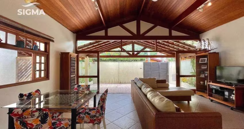Casa na praia com 4 suítes - Jardim Albamar, Guarujá.