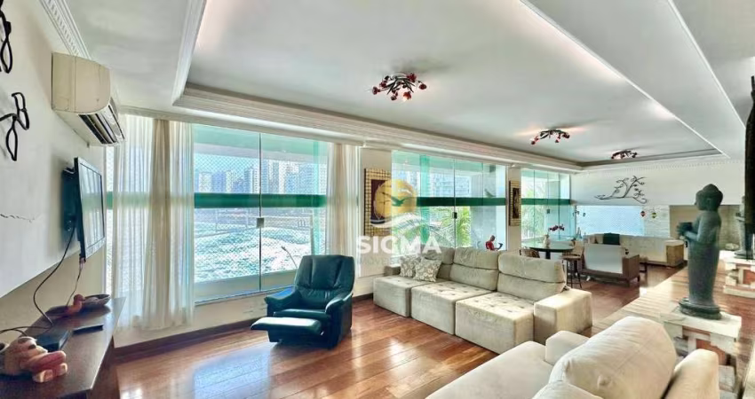 Apartamento com 4 Suítes à venda na Praia das Pitangueiras - Guarujá/SP.