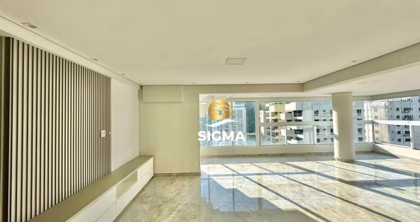 Cobertura com 3 dormitórios à venda, 291 m² por R$ 2.450.000,00 - Pitangueiras - Guarujá/SP