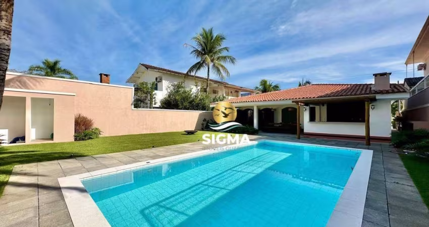 Casa com 3 quartos sendo 1 suíte à venda, 300 m² por R$ 2.090.000 - Jardim Acapulco - Guarujá/SP.
