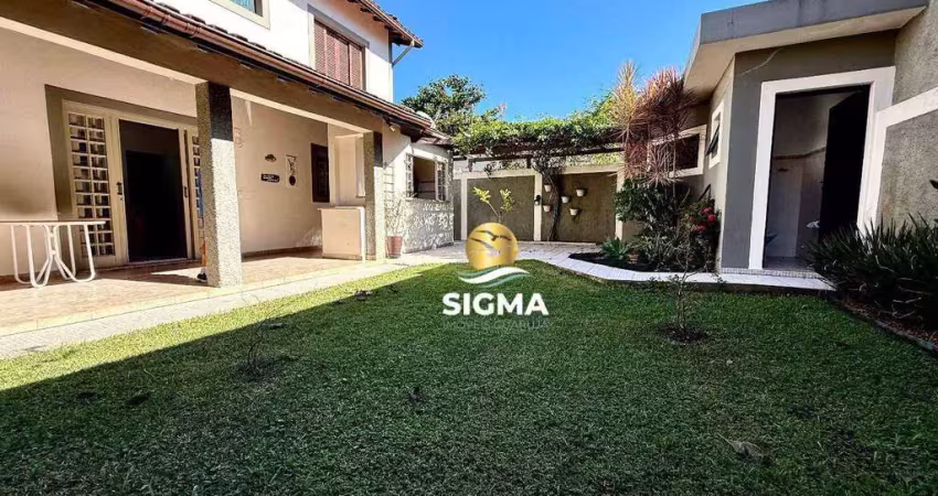 Casa com 6 dormitórios à venda, 300 m² por r$ 950.000,00 - jardim belmar - guarujá/sp