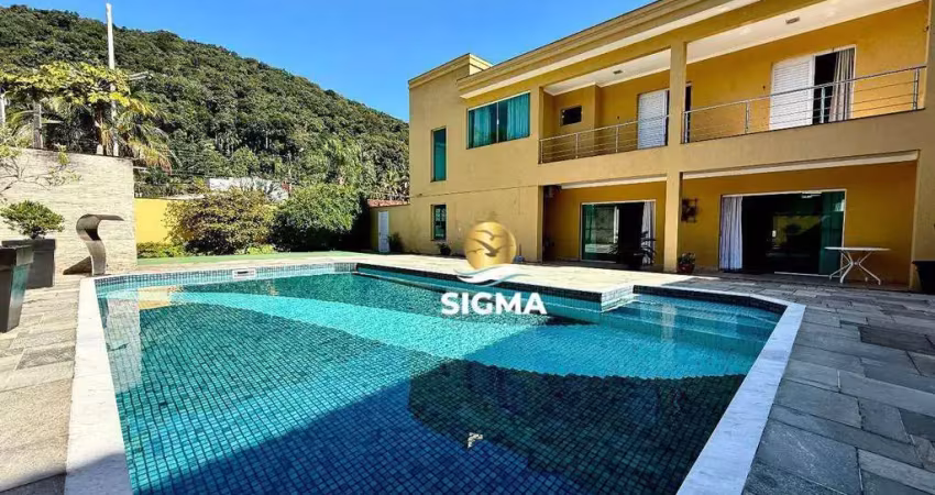 Casa com 5 quartos sendo 3 suítes à venda, 400 m² por r$ 2.000.000 - praia do pernambuco - guarujá/sp.