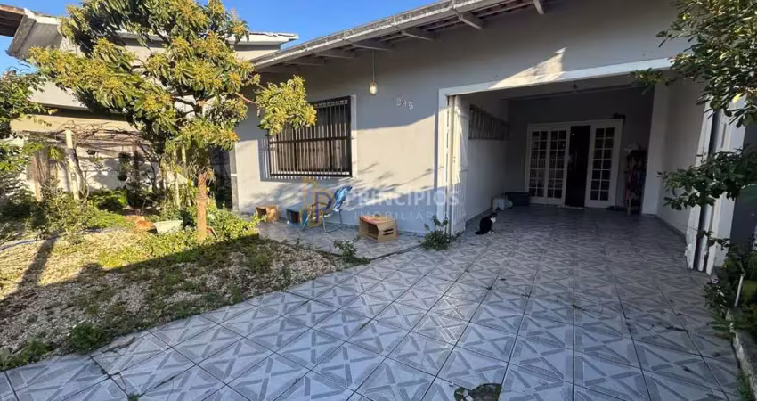 Casa com 2 quartos à venda na Rua Antonio de Souza, Centro, Navegantes