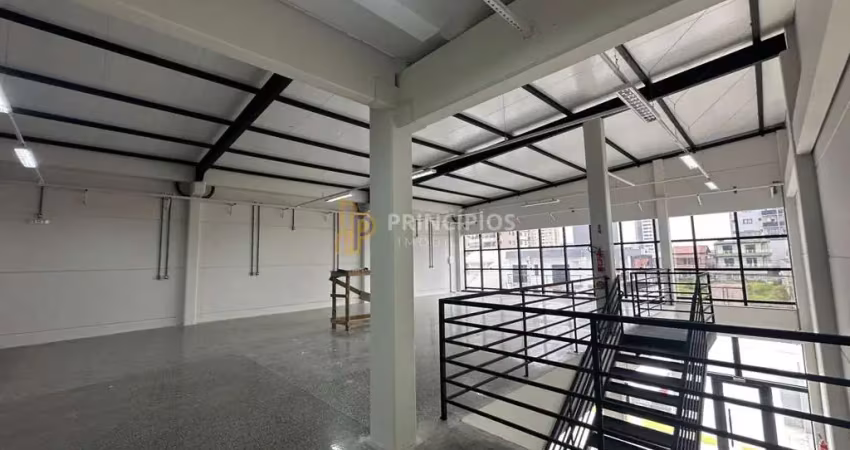 Sala comercial para alugar na Avenida Conselheiro João Gaya, Centro, Navegantes