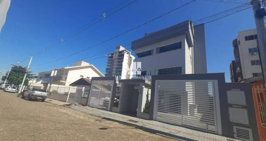 Prédio com 03 Lindos Apartamentos!