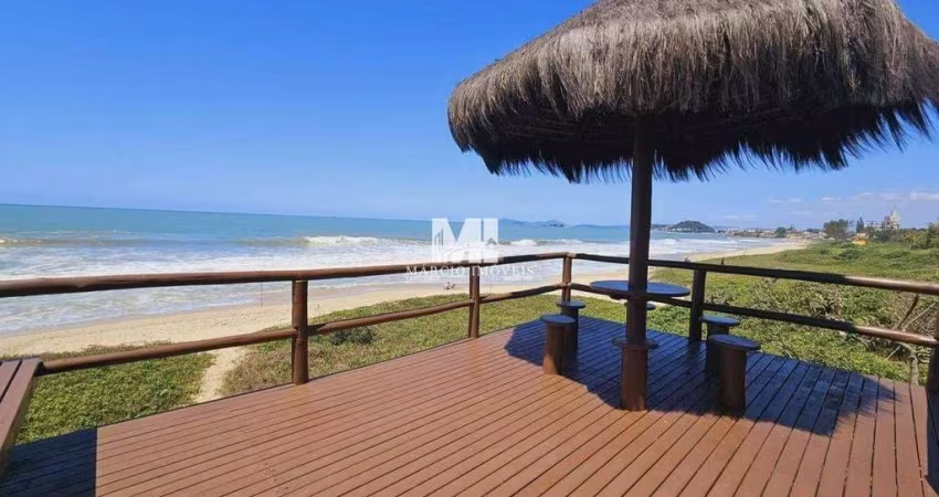 Casa em Condomínio Fechado - 60 Metros do Mar