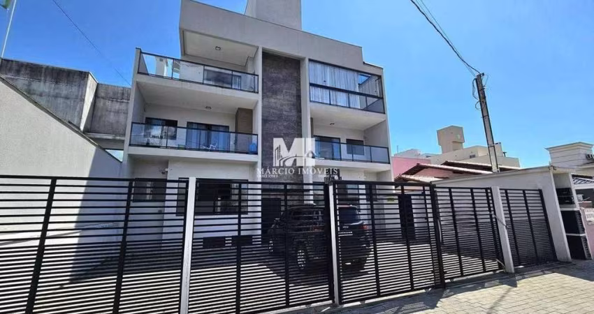 APARTAMENTO MODERNO QUADRA MAR