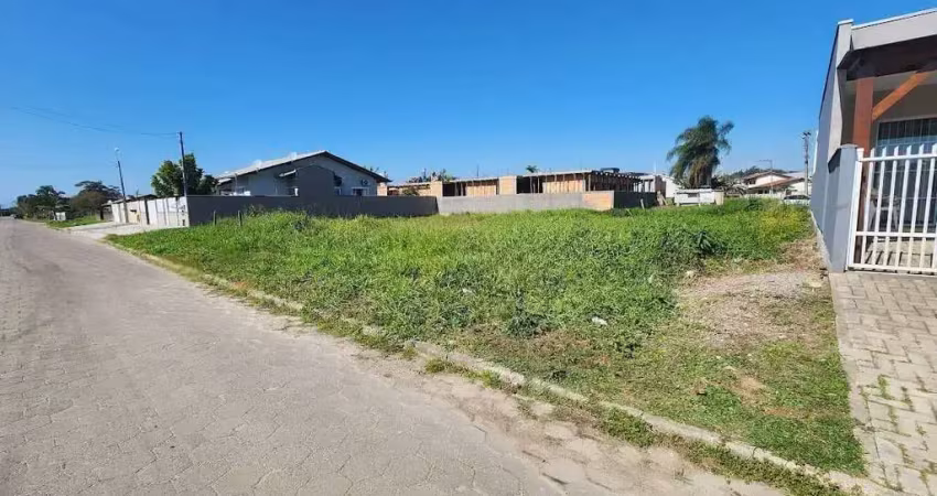 Casa à venda na Rua Pedro Plácio Machado, Centro, Barra Velha