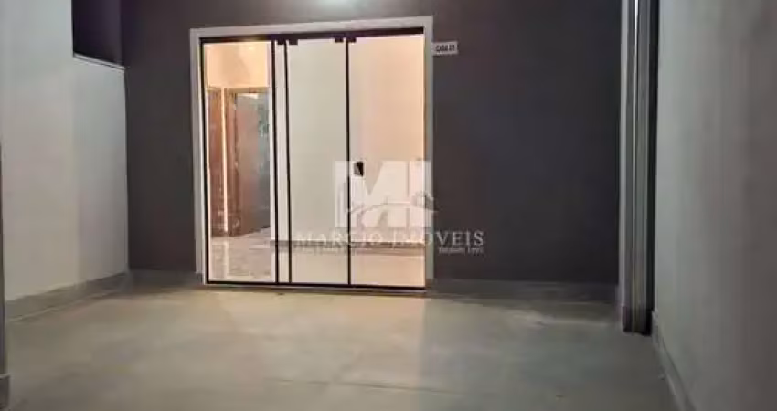 Casa geminada para locação anual – conforto e praticidade em localização privilegiada