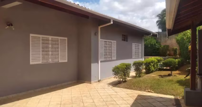 Casa com 4 quartos à venda no Jardim Santo Antônio, Americana 