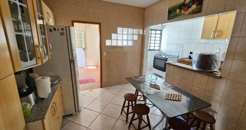 Casa à Venda no Jardim Santa Cruz, Santa Bárbara d'Oeste