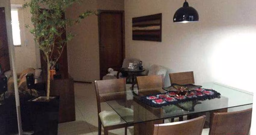 Casa à venda no Parque Novo Mundo, Americana com 3 quartos (1 suíte) e 1 vaga de garagem