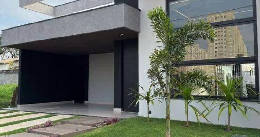Casa à venda no Residencial Jardim Vitória, em Nova Odessa com 3 quartos (2 suítes) e 4 vagas de garagem