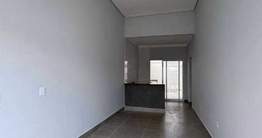 Casa à venda no Jardim Mirandola, em Americana com 3 quartos (1 suíte) e 4 vagas de garagem