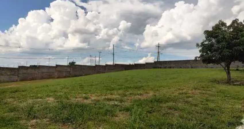 Terreno à venda no condomínio fazenda santa lúcia em americana