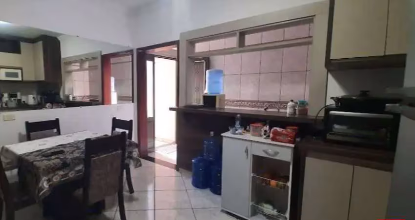 Casa ampla à venda no São Domingos, em Americana