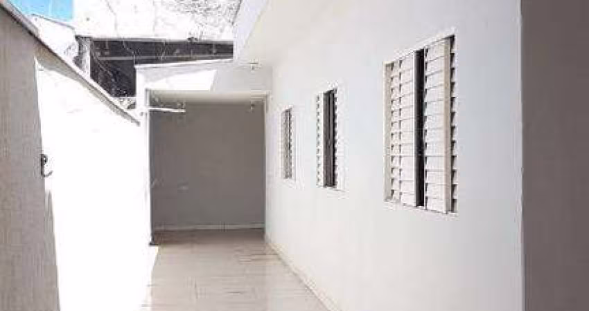 Casa à venda no Jardim Nossa Senhora de Fátima com 3 quartos (1 suíte) e 2 vagas de garagem