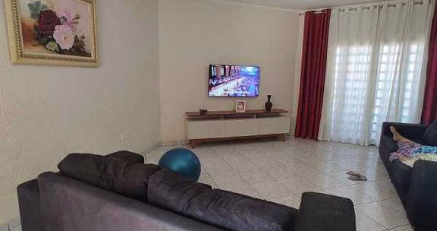 Sobrado à venda no Jardim Esmeralda em Santa Bárbara d’Oeste com 3 quartos (1 suíte) e 3 vagas de garagem