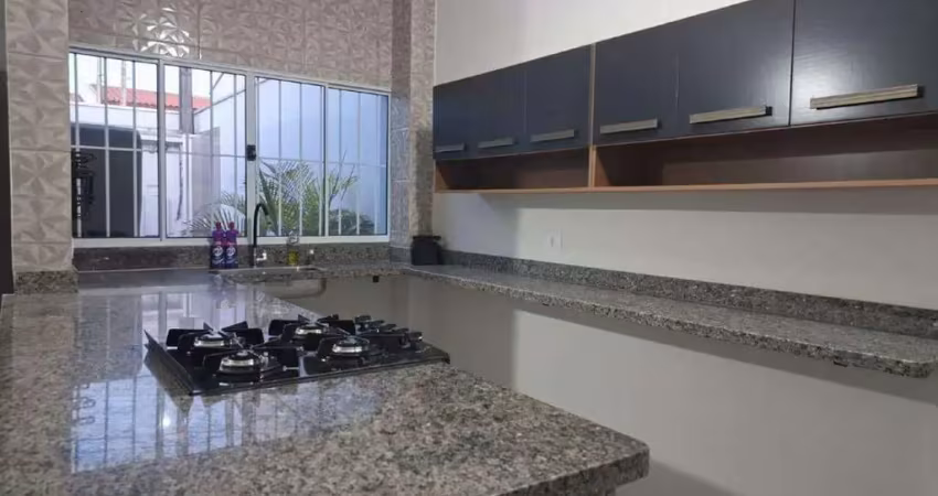 Casa à venda no parque nova carioba em americana com 2 quartos (1 suíte) e 2 vagas de garagem