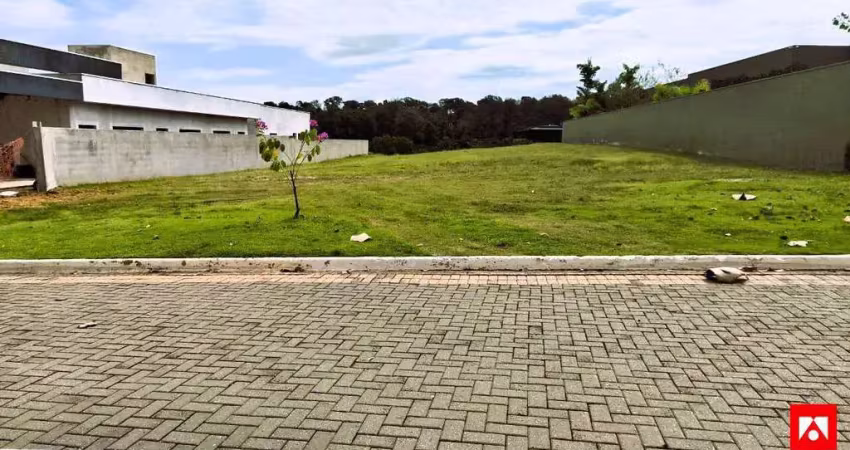 Terreno à venda no condomínio jardins da cidade em nova odessa com 1.040 m²