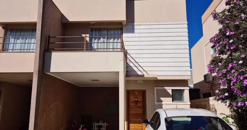 Condomínio Villa Hipica -  Casa à venda com 3 dormitórios (1 suíte) - Jardim Jóquei Club, Londrina,