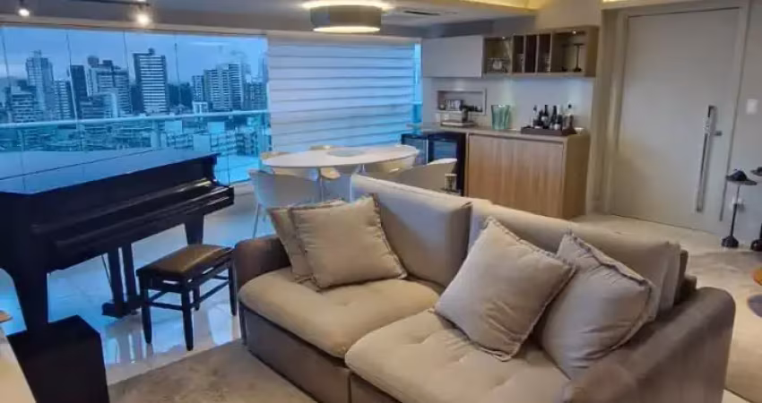 Apartamento na barra 3 suítes, andar alto, vista mar, climatizado