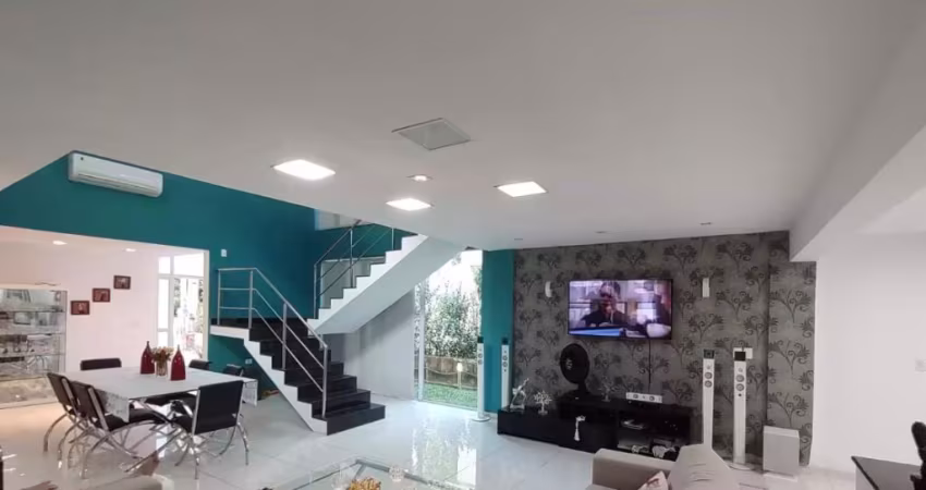 linda casa em codominio fechado