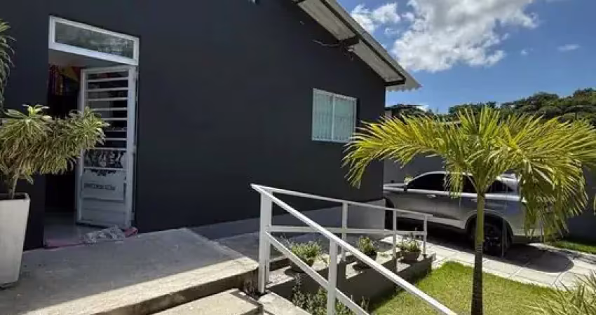 Maravilhosa casa de 200m² na Várzea à venda