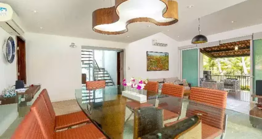 Pé na Areia - Casa Super Luxo 01 >>> +/- 1300m² Terreno