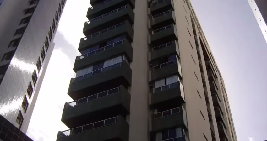 Apartamento Triplex de Alto Padrão na Jaqueira