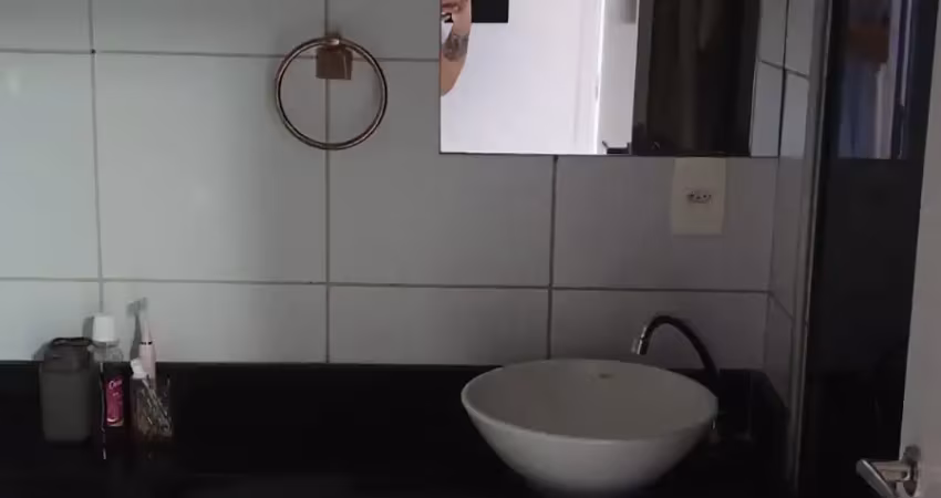Apartamento com 2 quartos para alugar na Rua Jorge de Lima, 245, Imbiribeira, Recife