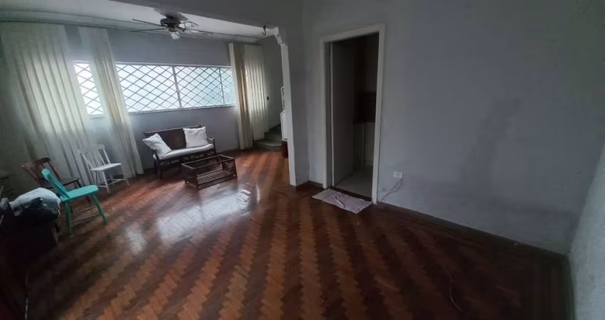 Casa com 2 quartos à venda na Rua Backer, 40, Cambuci, São Paulo