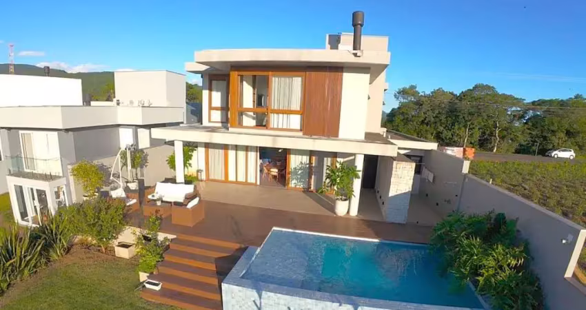 Casa Alto Padrão com Vista Panorâmica - Totalmente Mobiliada