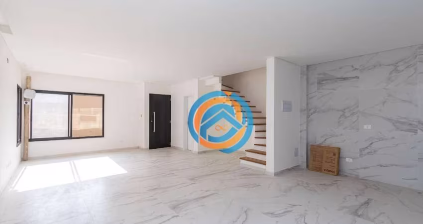 Casa com 3 quartos à venda, 145 m² por R$ 992.900 - Uberaba - Curitiba/PR