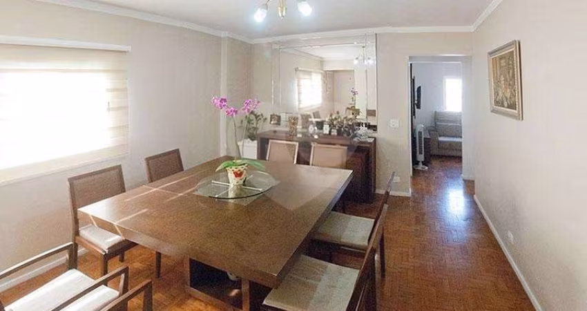 Apartamento com 3 quartos à venda em Moema - SP