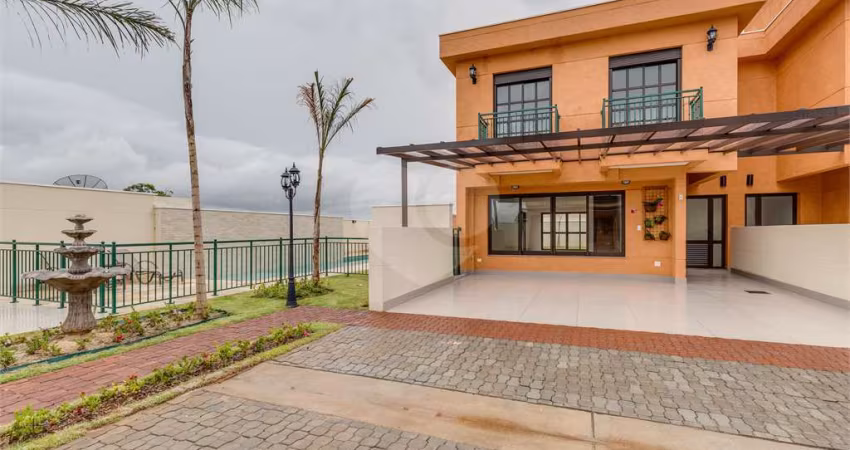 Condomínio com 4 quartos à venda em Jardim Prudência - SP