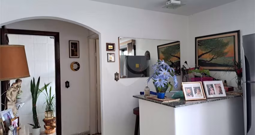 Sobrado com 3 quartos à venda em Jardim Cidália - SP