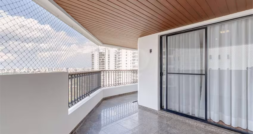 Apartamento com 4 quartos à venda ou para locação em Santo Amaro - SP