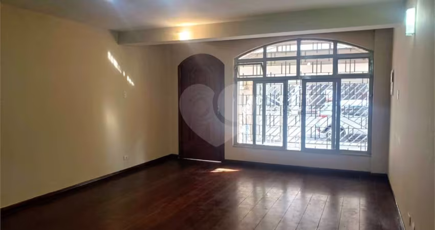 Sobrado com 3 quartos à venda em Vila Cordeiro - SP