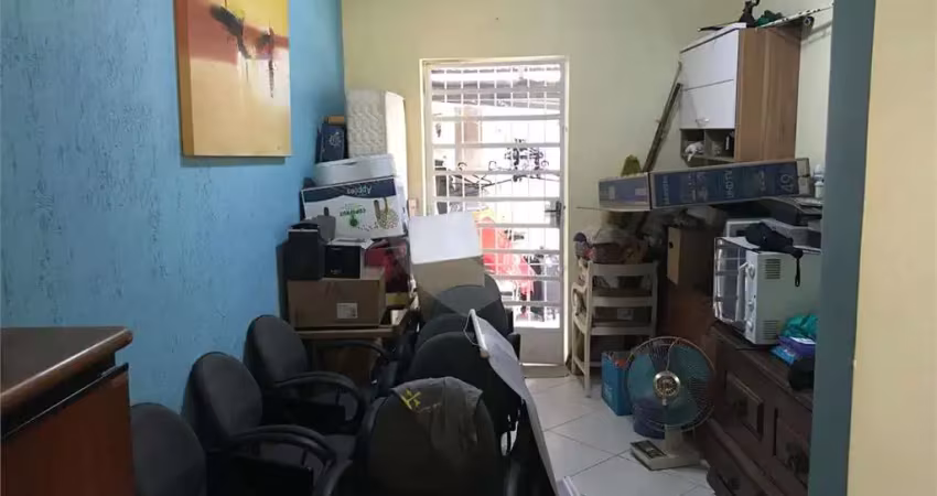 Casa com 2 quartos para alugar na Chafic Maluf, Chácara Santo Antônio, São Paulo