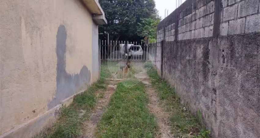 Barracão / Galpão / Depósito à venda na Olívia Guedes Penteado, Socorro, São Paulo