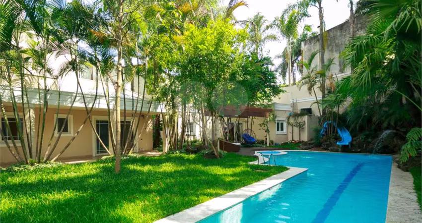 Casa com 4 quartos à venda em Jardim Cordeiro - SP