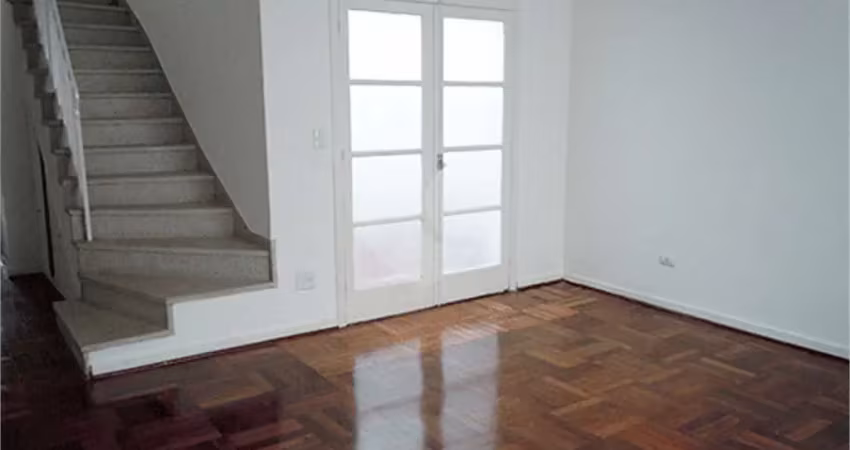 Casa com 3 quartos à venda na Rua Morais de Barros, Campo Belo, São Paulo